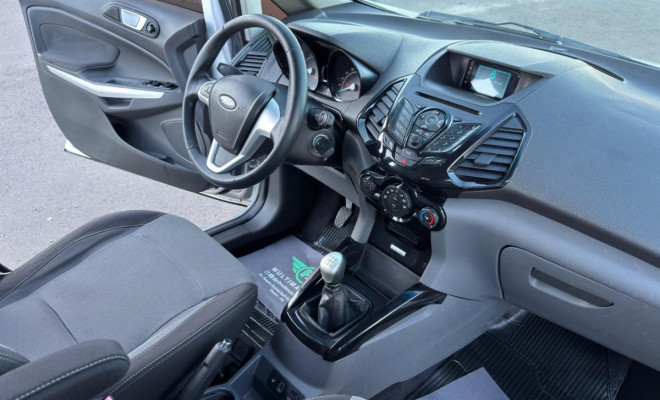 Ford EcoSport FREESTYLE 1.6 16V Flex 5p 2017 Flex