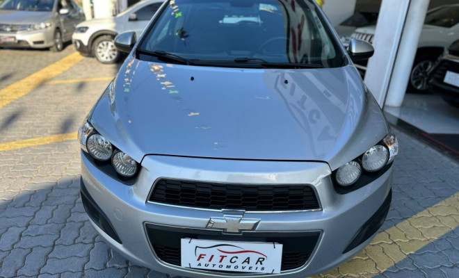 GM - Chevrolet SONIC HB LT 1.6 16V FlexPower 5p Mec. 2013 Flex