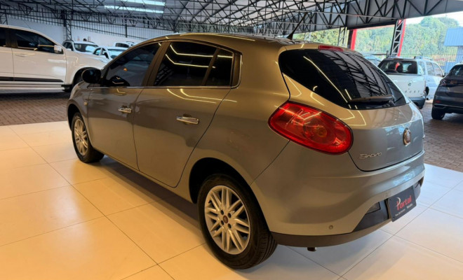 Fiat Bravo ESSENCE 1.8 Flex 16V 5p 2011 Flex-5