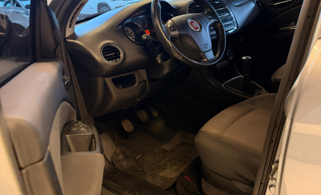 Fiat Bravo ESSENCE 1.8 Flex 16V 5p 2011 Flex-4