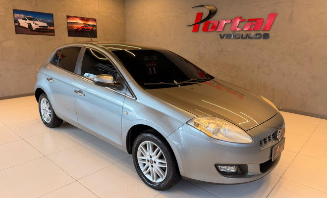 Fiat Bravo ESSENCE 1.8 Flex 16V 5p 2011 Flex-0