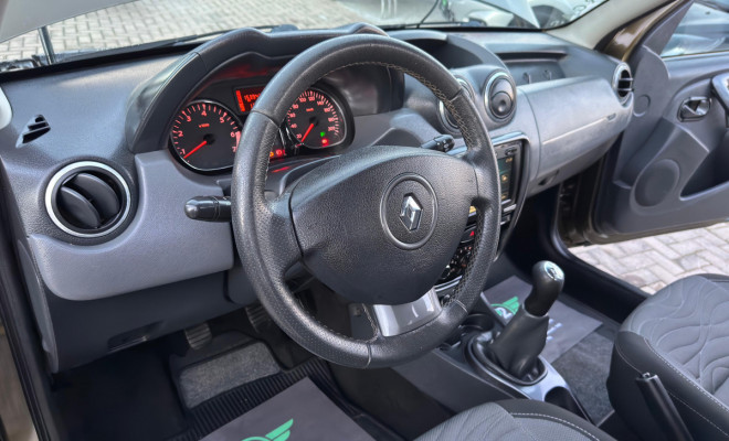 Renault DUSTER Dynamique 1.6 Flex 16V Mec. 2015 Flex-8