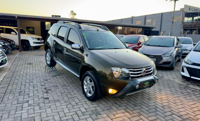 Renault DUSTER Dynamique 1.6 Flex 16V Mec. 2015 Flex-1