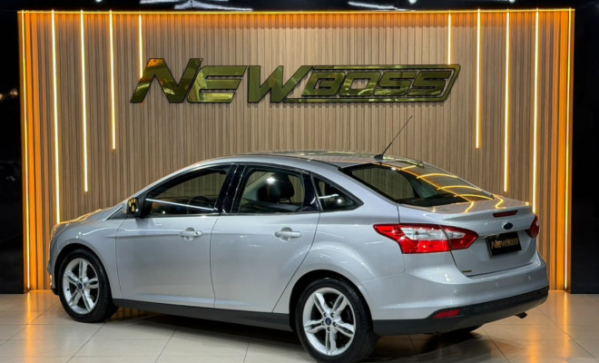 Ford Focus Sedan 2.0 16V/2.0 16V Flex 4p Aut. 2014 Flex-2