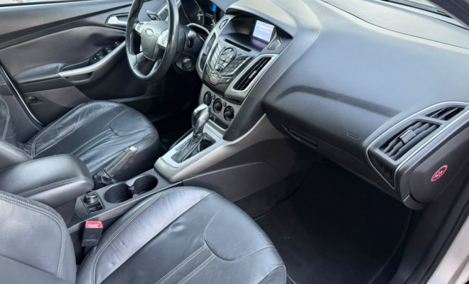 Ford Focus Sedan 2.0 16V/2.0 16V Flex 4p Aut. 2014 Flex-5