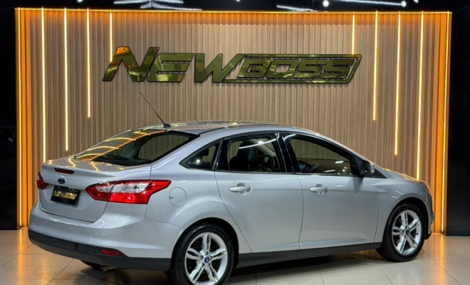 Ford Focus Sedan 2.0 16V/2.0 16V Flex 4p Aut. 2014 Flex-0