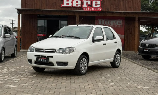 Fiat Palio 1.0 ECONOMY Fire Flex 8V 4p 2013 Flex