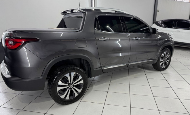 Fiat Toro Volcano 2.0 16V 4x4 TB Diesel Aut. 2023 Diesel-0