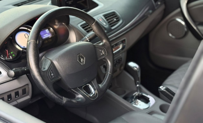Renault FLUENCE Sedan Privilège 2.0 16V FLEX Aut 2015 Flex-13