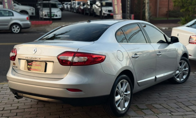 Renault FLUENCE Sedan Privilège 2.0 16V FLEX Aut 2015 Flex-4