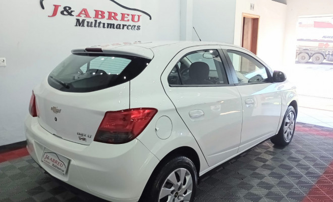 GM - Chevrolet ONIX HATCH LT 1.4 8V FlexPower 5p Mec. 2014 Flex-4