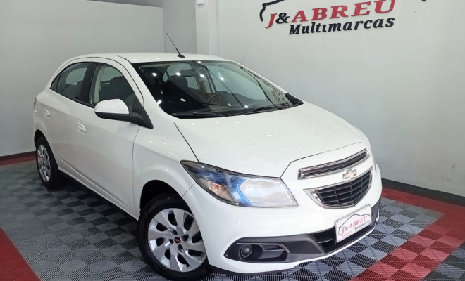 GM - Chevrolet ONIX HATCH LT 1.4 8V FlexPower 5p Mec. 2014 Flex
