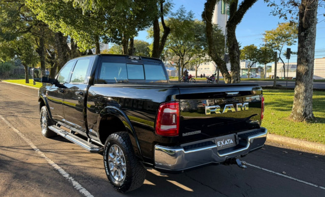 RAM 3500 LARAMIE 6.7 TB CD 4x4 AUT.-4