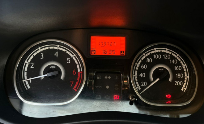 Renault SANDERO Expression Hi-Flex 1.0 16V 5p 2012 Flex-8