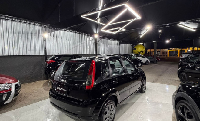 Ford Fiesta SE 1.0 8V Flex 5p 2014 Flex-2