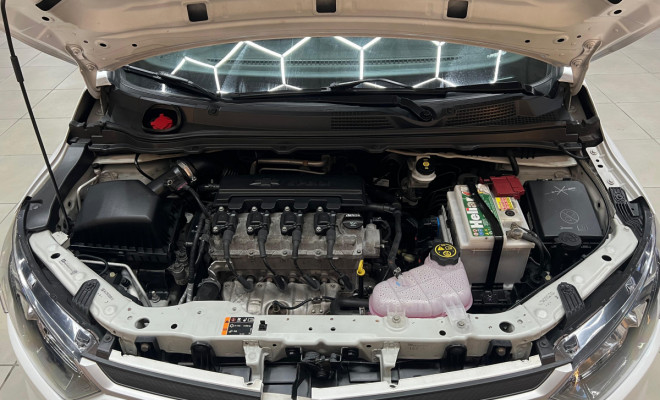 GM - Chevrolet ONIX HATCH LT 1.4 8V FlexPower 5p Mec. 2018-9