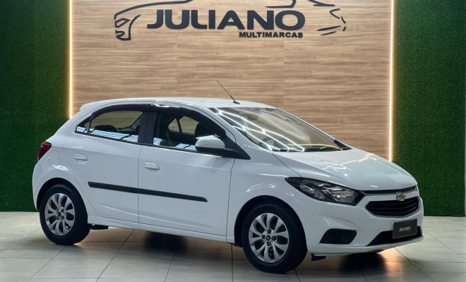 GM - Chevrolet ONIX HATCH LT 1.4 8V FlexPower 5p Mec. 2018