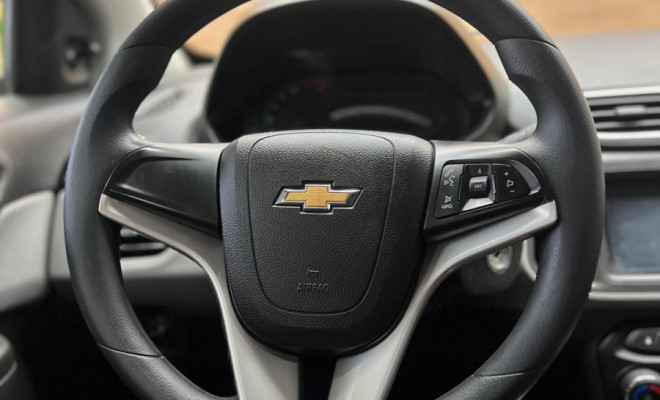 GM - Chevrolet ONIX HATCH LT 1.4 8V FlexPower 5p Mec. 2018-6