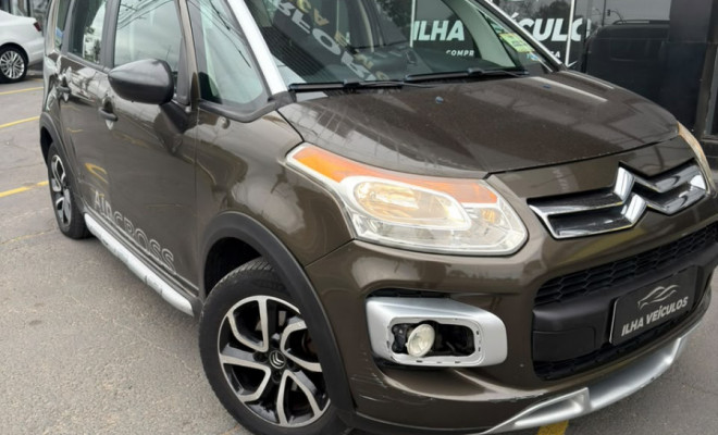 Citroën AIRCROSS GLX 1.6 Flex 16V 5p Mec. 2012 Flex