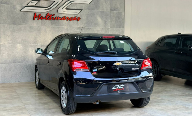 GM - Chevrolet ONIX HATCH LT 1.0 8V FlexPower 5p Mec. 2017 Flex-1