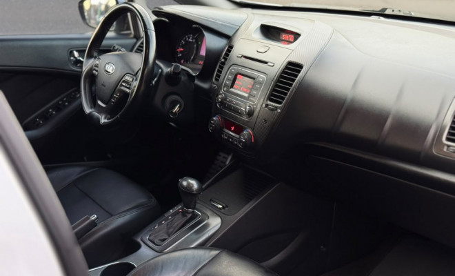 Kia Motors Cerato 1.6 16V  Flex  Aut. 2016 Flex-8