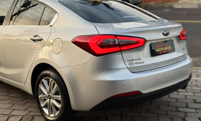 Kia Motors Cerato 1.6 16V  Flex  Aut. 2016 Flex-3
