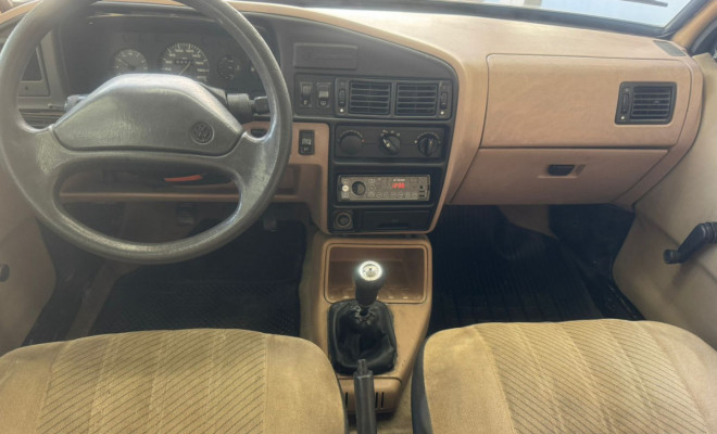 VW - VolksWagen Apolo GL 1.8 1992 Gasolina-3