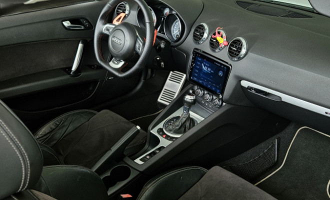 Audi TTS Roadster 2.0 TB FSI Quattro S Tronic 2010 Gasolina-7