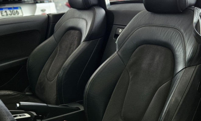 Audi TTS Roadster 2.0 TB FSI Quattro S Tronic 2010 Gasolina-10