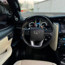 Toyota Hilux SW4 Diamond 2.8 TB 4x4 Die. Aut. 2022 Diesel-14