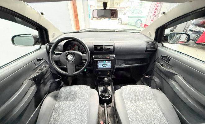 VW - VolksWagen Fox Plus 1.0Mi/ 1.0Mi Total Flex 8V 4p 2006 Flex-7