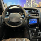 GM - Chevrolet TRACKER 2.0 16v 128cv MPFI 4x4 5p 2008 Gasolina-4