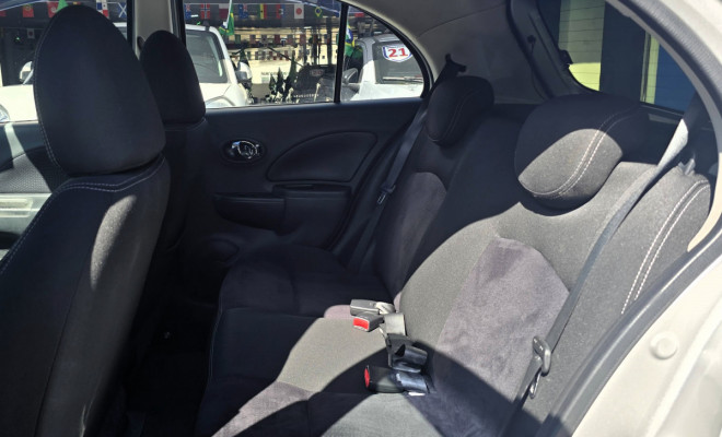 Nissan March SL 1.6 Manual 2015 | Completo | Econômico | Guarujá-5