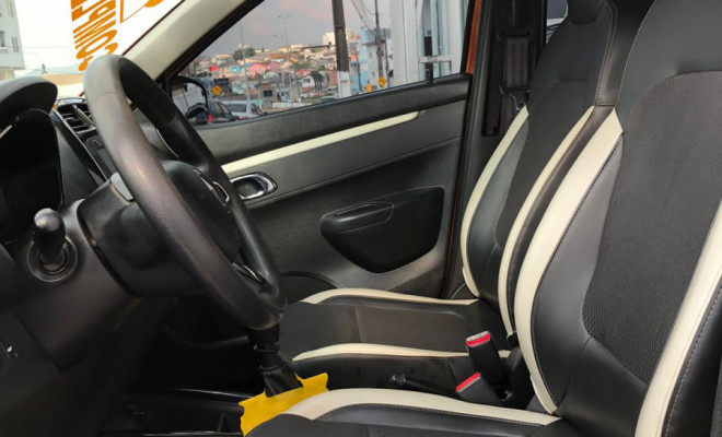 Renault KWID Intense 1.0 Flex 12V 5p Mec. 2020 Flex-7