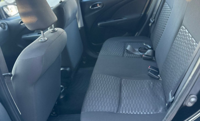 Toyota ETIOS X Sedan 1.5 Flex 16V 4p Mec. 2016 Flex-9