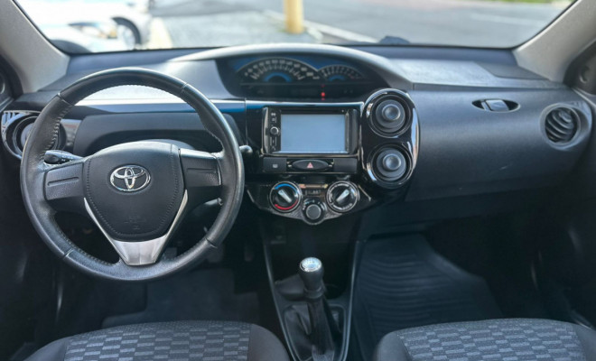 Toyota ETIOS X Sedan 1.5 Flex 16V 4p Mec. 2016 Flex-8