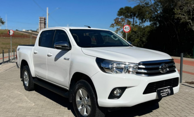 Toyota Hilux CD SRV 4x4 2.8 TDI Diesel Aut. 2017 Diesel