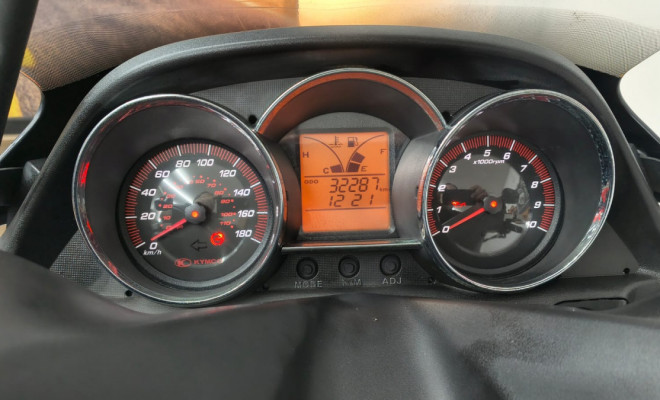 KYMCO DOWNTOWN 300i 2019 Gasolina-4