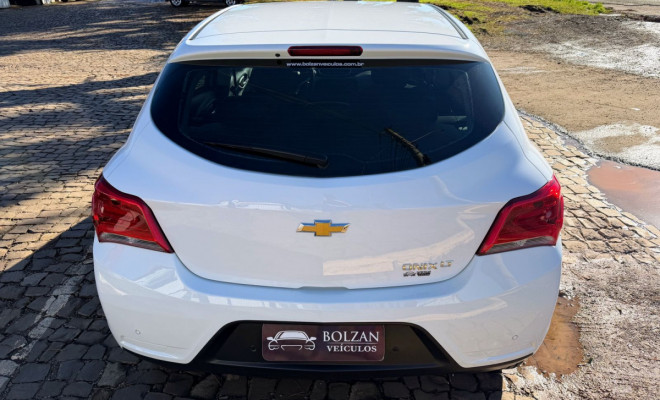 GM - Chevrolet ONIX HATCH LT 1.0 8V FlexPower 5p Mec. 2019 Flex-2