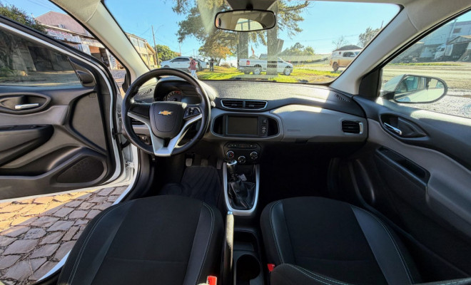 GM - Chevrolet ONIX HATCH LT 1.0 8V FlexPower 5p Mec. 2019 Flex-5