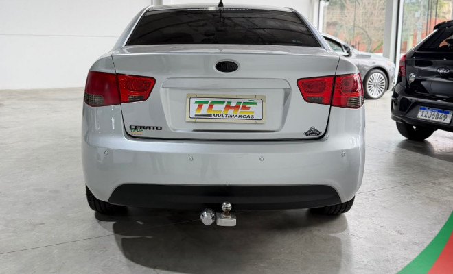 Kia Motors Cerato 1.6 16V Mec. 2012 Gasolina-1