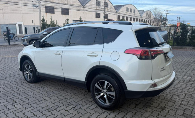 Toyota RAV4 2.0 4x2 16V Aut. 2018 Gasolina-3