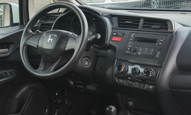Honda Fit LX 1.4/ 1.4 Flex 8V/16V 5p Mec. 2015 Flex-4