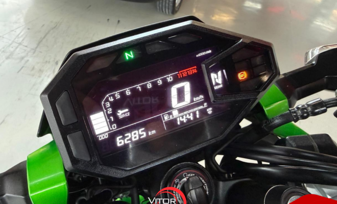 KAWASAKI Z 500 2025 Gasolina-8