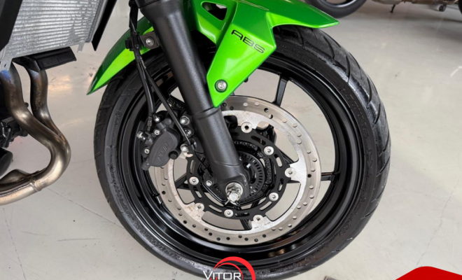 KAWASAKI Z 500 2025 Gasolina-6