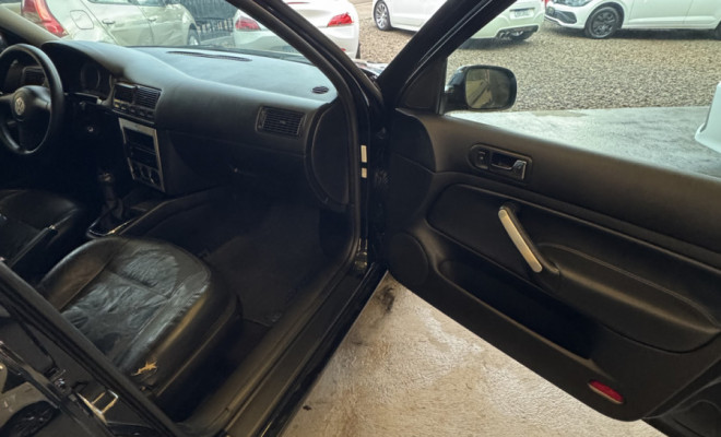 Volkswagen Golf Flash 1.6 Mi 1.6 Mi Tot. Flex 8V 4P - foto 18