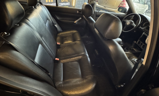 Volkswagen Golf Flash 1.6 Mi 1.6 Mi Tot. Flex 8V 4P - foto 20