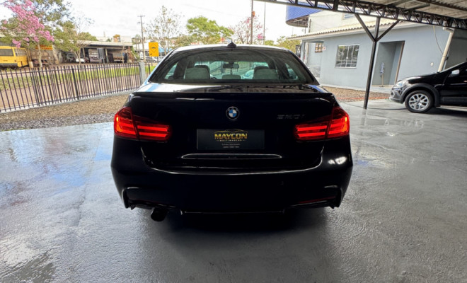 BMW 320i Active Flex - foto 12