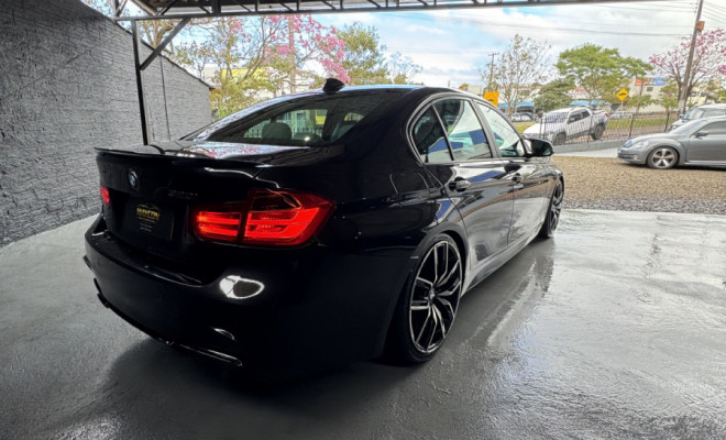 BMW 320i Active Flex - foto 10