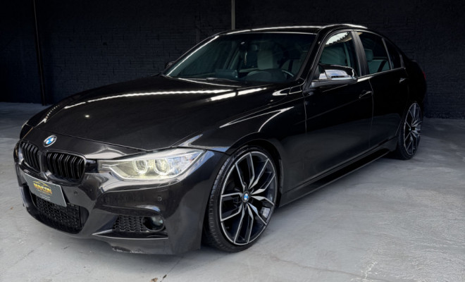 BMW 320i Active Flex - foto 8